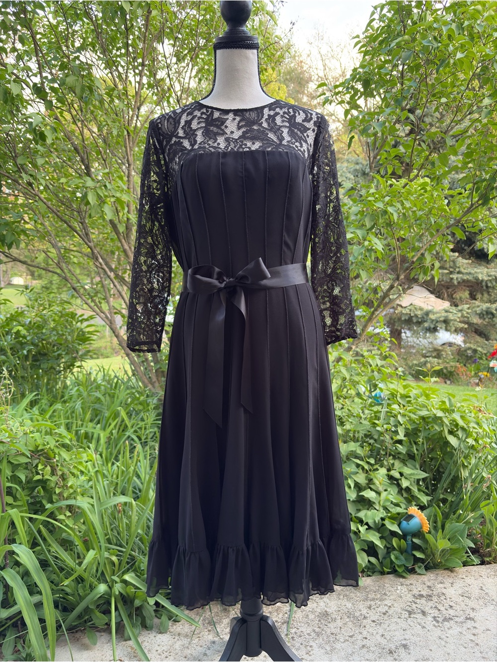 Adrianna Papell Black Lace-Top Midi Dress with Satin Waist Tie